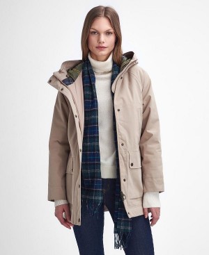 Barbour Winter Beadnell Jacket Sand Dune/Classic | BABO89395