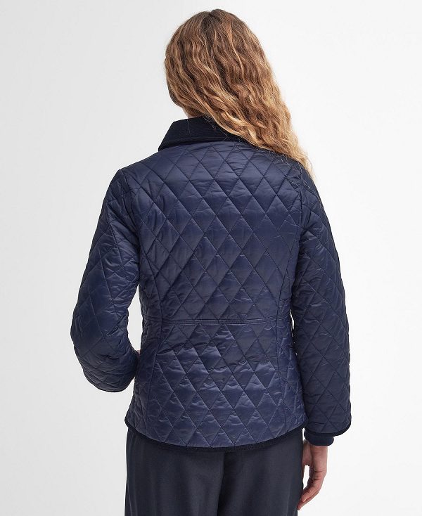 Barbour Beadnell Fitted Quilted Jacket Navy/Classic | BABO89341