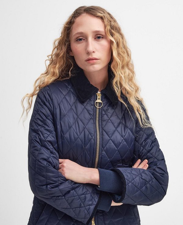 Barbour Beadnell Fitted Quilted Jacket Navy/Classic | BABO89341