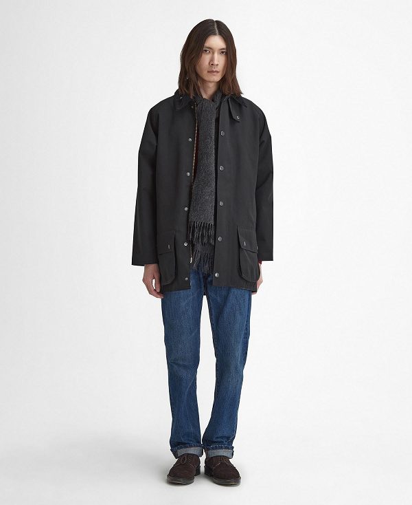 Barbour Classic Beaufort Showerproof Jacket Black | BABO87449