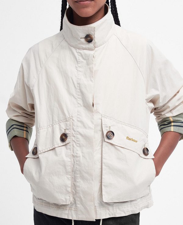 Barbour Crowdon Showerproof Jacket Beige | BABO89412