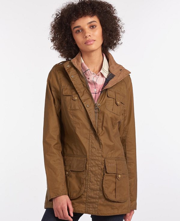 Barbour Defence Lightweight Waxed Jacket Sand/Classic | BABO89189