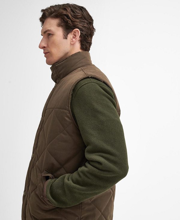 Barbour Elter Quilted Gilet Dark Olive | BABO87565