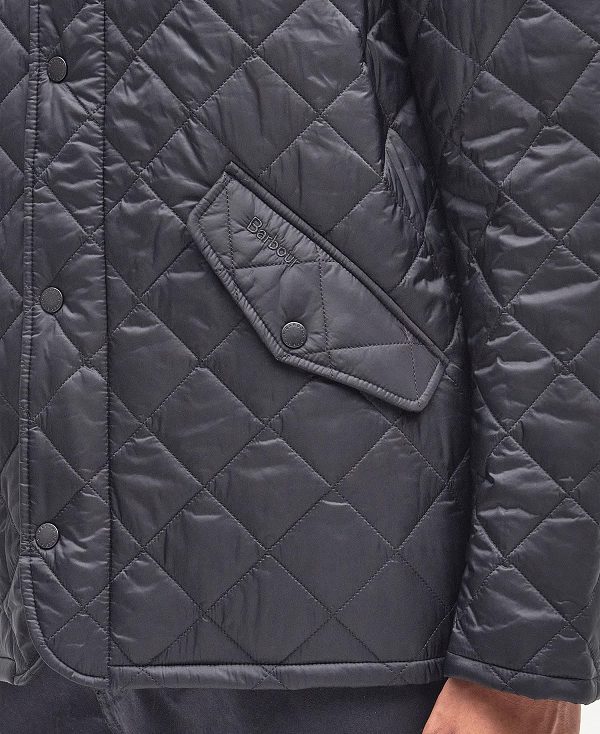 Barbour Flyweight Chelsea Quilted Jacket Black | BABO87315