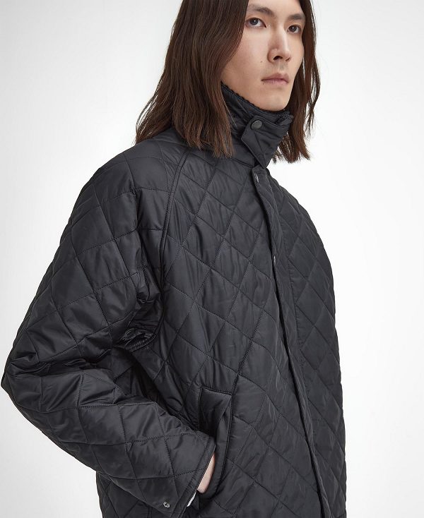 Barbour Oversized Transport Quilted Jacket Classic Black | BABO87385