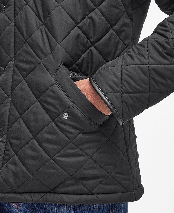 Barbour Powell Quilted Jacket Black | BABO87316