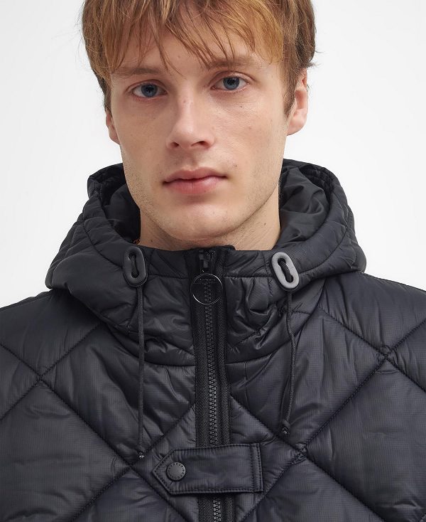 Barbour Re-engineered Endurance Quilted Jacket Black | BABO87379