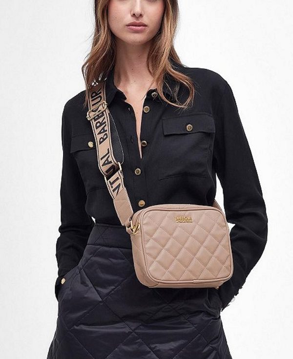 Barbour Sloane Quilted Crossbody Bag Camel | BABO89966