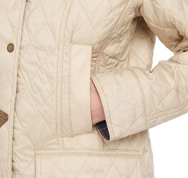 Barbour Summer Beadnell Quilted Jacket Pearl | BABO89249