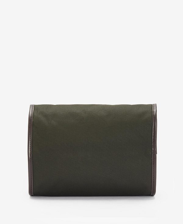 Barbour Wax Hanging Washbag Olive | BABO88934